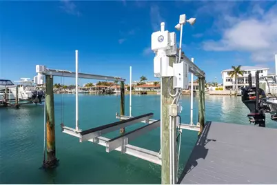 430 Palm Island SE, Clearwater Beach, FL 33767 - Photo 53