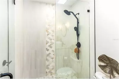 430 Palm Island SE, Clearwater Beach, FL 33767 - Photo 31