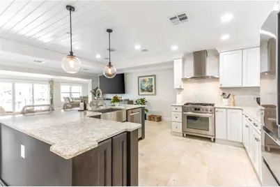 430 Palm Island SE, Clearwater Beach, FL 33767 - Photo 7