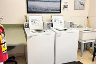 7425 Bay Island Dr S, South Pasadena, FL 33707 - Photo 19