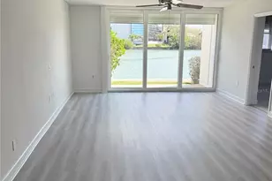 7425 Bay Island Dr S, South Pasadena, FL 33707 - Photo 3