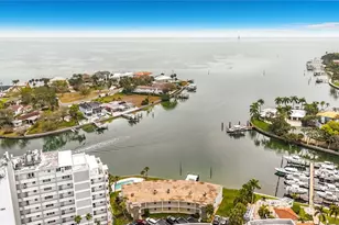 1361 Snell Isle Blvd NE, Saint Petersburg, FL 33704 - Photo 45