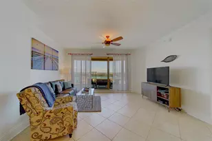 11 Baymont St, Clearwater Beach, FL 33767 - Photo 15