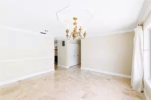 4201 45th St S, Saint Petersburg, FL 33711 - Photo 13