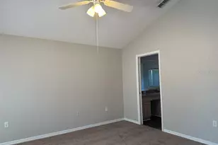 8928 Southbay Dr, Tampa, FL 33615 - Photo 19