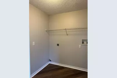 8928 Southbay Drive, Tampa, FL 33615 - Photo 15