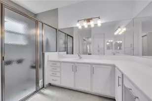 4916 Sevilla Shores Dr, Wimauma, FL 33598 - Photo 21