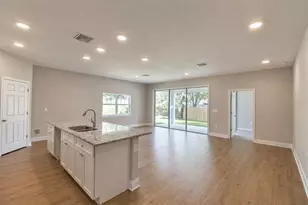 140 1st St, Winter Haven, FL 33880 - Photo 37
