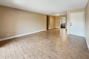 7210 N Manhattan Ave, Tampa, FL 33614 - Photo 11