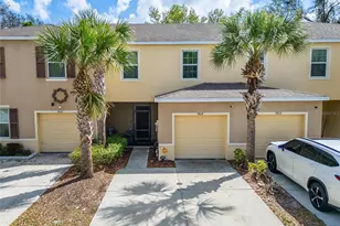 9824 Hound Chase Dr, Gibsonton, FL 33534 - Photo 1