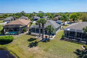 915 Regal Manor Way, Sun City Center, FL 33573 - Photo 89