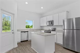 576 Bay Leaf Dr, Poinciana, FL 34759 - Photo 3