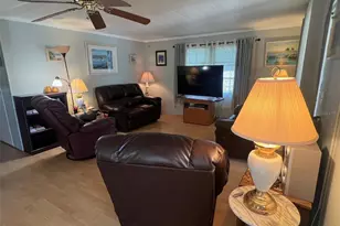 13225 101st St, Largo, FL 33773 - Photo 11