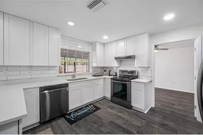 3428 Yale Circle, Riverview, FL 33578 - Photo 11