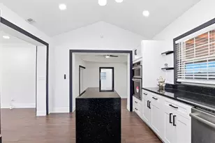 2132 W Bird St, Tampa, FL 33604 - Photo 33