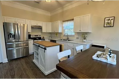 6107 W 1st Mnr, Palatka, FL 32177 - Photo 7