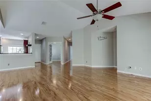 11303 Shipwatch Ln, Largo, FL 33774 - Photo 19