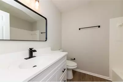 1012 36th Street W, Bradenton, FL 34205 - Photo 9