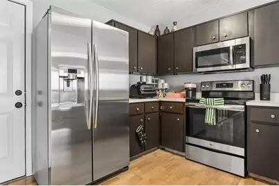 11817 Branch Mooring Drive, Tampa, FL 33635 - Photo 3