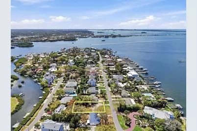 216 Shore Drive, Palm Harbor, FL 34683 - Photo 35