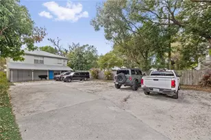 409 E Floribraska Ave, Tampa, FL 33603 - Photo 15