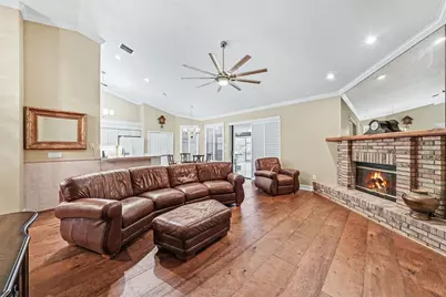 19216 Ridgelake Drive, Lutz, FL 33549 - Photo 17