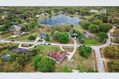 19216 Ridgelake Drive, Lutz, FL 33549 - Photo 5