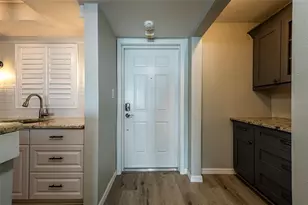 620 Edgewater Dr, Dunedin, FL 34698 - Photo 3