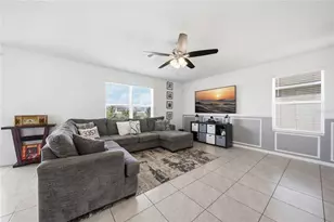 10885 Penny Gale Loop, San Antonio, FL 33576 - Photo 11