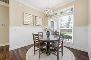 2004 Russell Dr, Tampa, FL 33618 - Photo 21