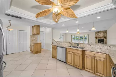 12334 Capri Circle N, Treasure Island, FL 33706 - Photo 19