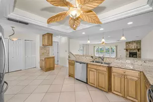 12334 Capri Cir N, Treasure Island, FL 33706 - Photo 19