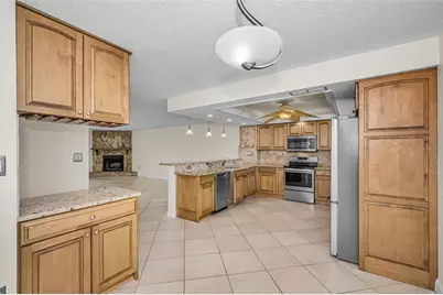 12334 Capri Circle N, Treasure Island, FL 33706 - Photo 21