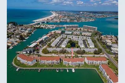 12334 Capri Circle N, Treasure Island, FL 33706 - Photo 53