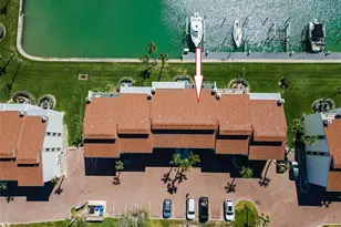 12334 Capri Cir N, Treasure Island, FL 33706 - Photo 37