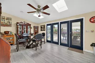 10262 Memorial Hwy, Tampa, FL 33615 - Photo 3