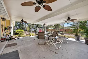 10262 Memorial Hwy, Tampa, FL 33615 - Photo 33