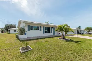 14104 88th Ave, Seminole, FL 33776 - Photo 3
