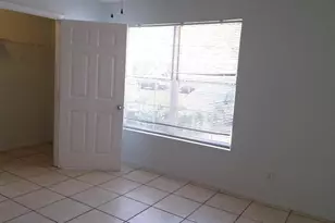 5908 Brickleberry Ln, Zephyrhills, FL 33541 - Photo 11