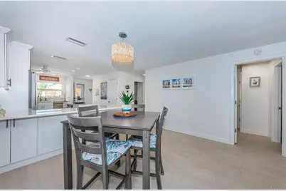 476 Boca Ciega Point Boulevard S, Saint Petersburg, FL 33708 - Photo 21
