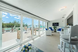 476 Boca Ciega Point Blvd S, Saint Petersburg, FL 33708 - Photo 5