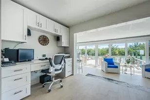 476 Boca Ciega Point Blvd S, Saint Petersburg, FL 33708 - Photo 29