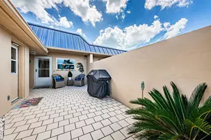 476 Boca Ciega Point Blvd S, Saint Petersburg, FL 33708 - Photo 23