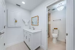 476 Boca Ciega Point Blvd S, Saint Petersburg, FL 33708 - Photo 31