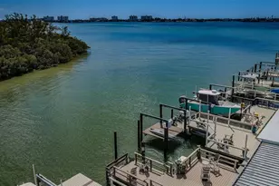 476 Boca Ciega Point Blvd S, Saint Petersburg, FL 33708 - Photo 45