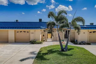 476 Boca Ciega Point Blvd S, Saint Petersburg, FL 33708 - Photo 5
