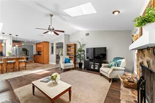 1811 La Grande Dr, Dunedin, FL 34698 - Photo 19