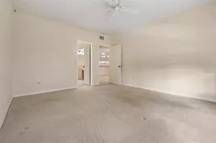 11500 Shipwatch Dr, Largo, FL 33774 - Photo 19