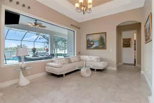 1022 Emerald Creek Dr, Valrico, FL 33596 - Photo 5