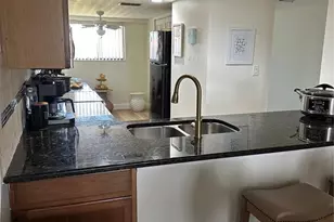 9433 Harbor Greens Way, Seminole, FL 33776 - Photo 5